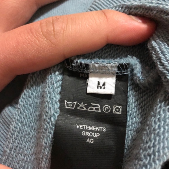 Vetements Unicorn & Rainbow Hoodie - Picture 8 of 9